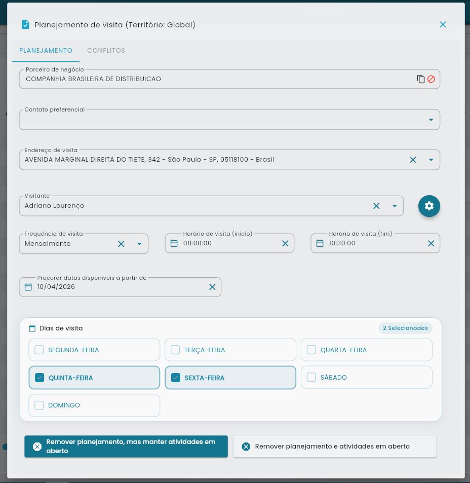Tela principal do planejamento de visitas mostrando formulário com campos para cliente, visitante, frequência, horários e dias da semana
